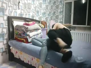 探花系列-巨乳良家熟女淫水哗哗响