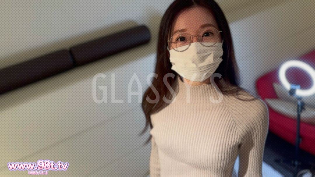 FC2PPV-4691059-可愛過ぎる日本人メガネ美女と大量潮吹き生ハメSEX│GLASSY&amp;#039;S