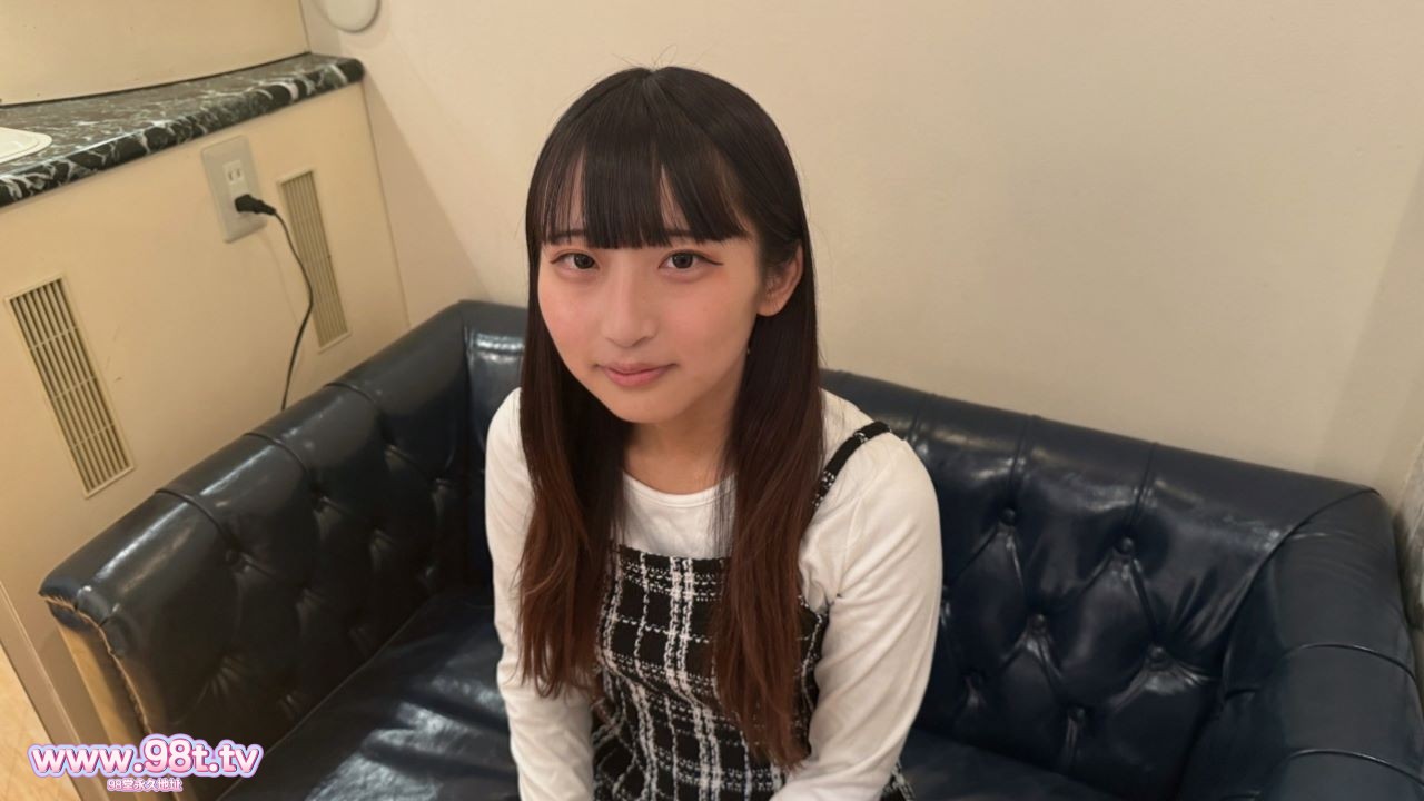 FC2PPV-4790756- 【至高の初体験/４K特典】6年間ソフトボール一筋だった18才の初めてを撮影＆中出し♪